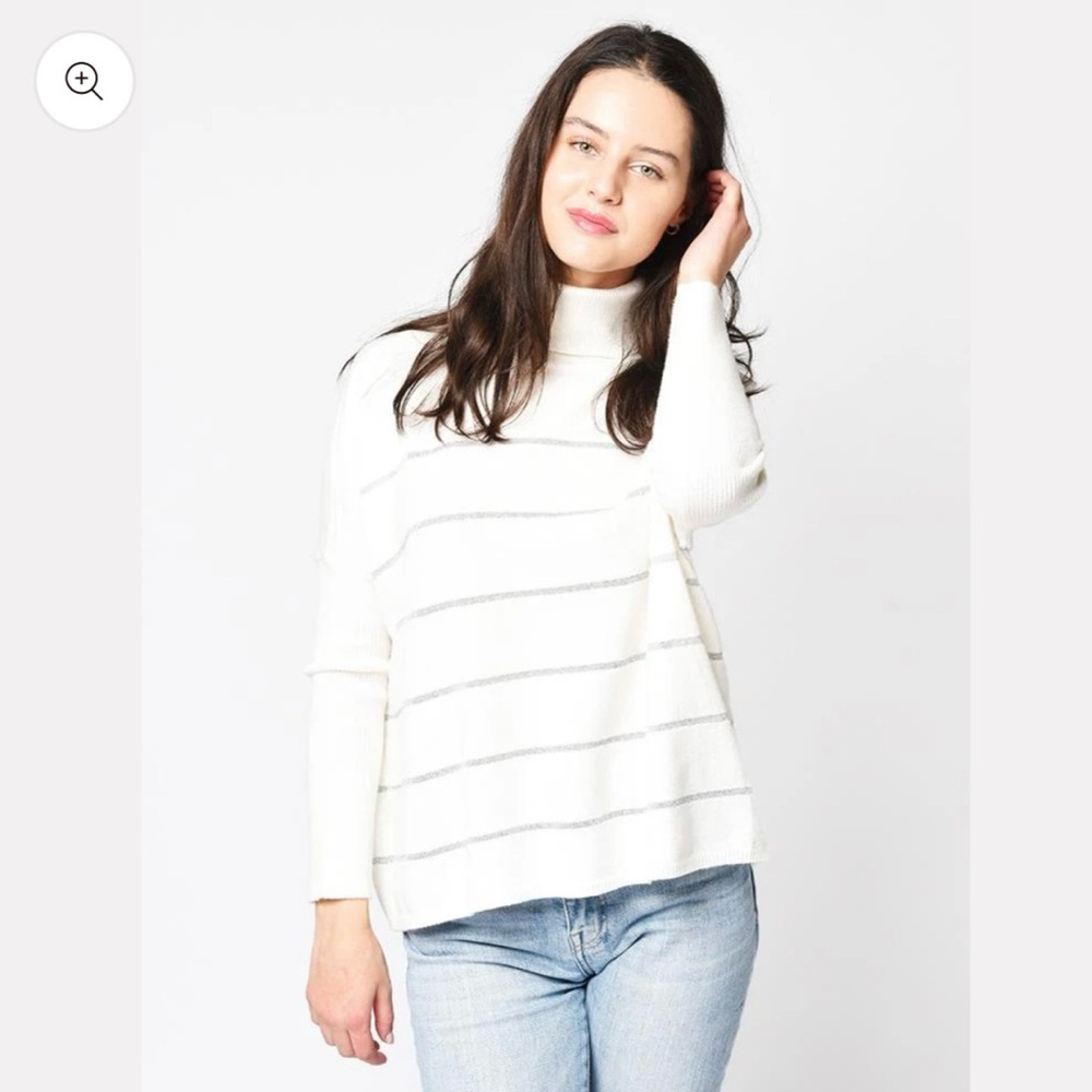 cupcakes & cashmere Sydney Turtleneck Sweater
